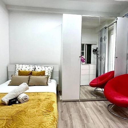 Exceptionnelle Maison De Ville ✧Cour Privee ✧Metro ปารีส ภายนอก รูปภาพ